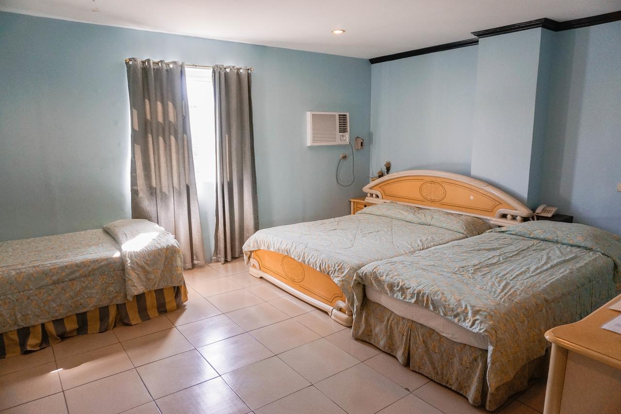 Crowne Garden Hotel Cebu Zewnętrze zdjęcie