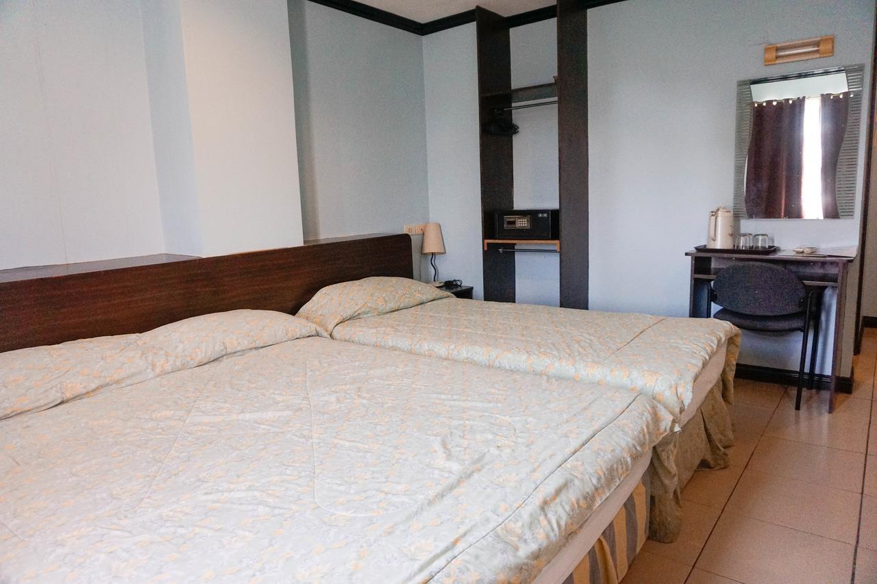 Crowne Garden Hotel Cebu Zewnętrze zdjęcie